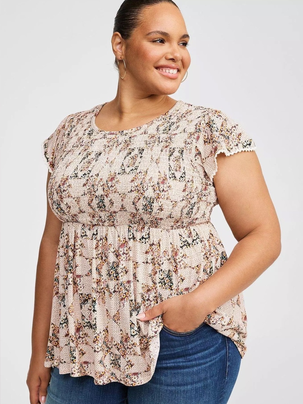 Torrid Women's Beige Textured Floral Smocked Crewneck Babydoll Top